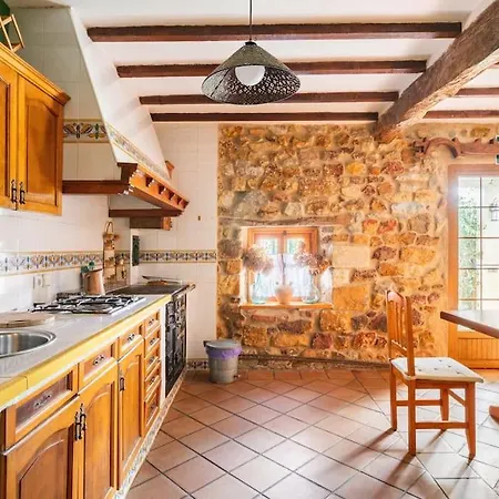 Casa Mozos, A 9 Kilometros De Santander Y A 6 De Cabarceno