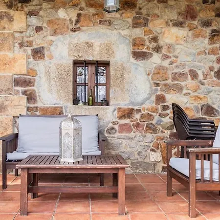 Casa Mozos, A 9 Kilometros De Santander Y A 6 De Cabarceno Сasa de vacaciones
