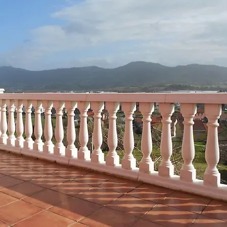 Casa Mozos, A 9 Kilómetros De Santander Y A 6 De Cabárceno * El Astillero