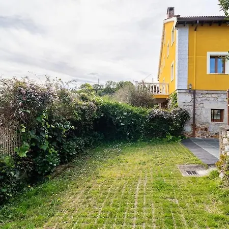 Casa Mozos, A 9 Kilómetros De Santander Y A 6 De Cabárceno *