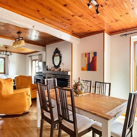 Casa Mozos, A 9 Kilometros De Santander Y A 6 De Cabarceno