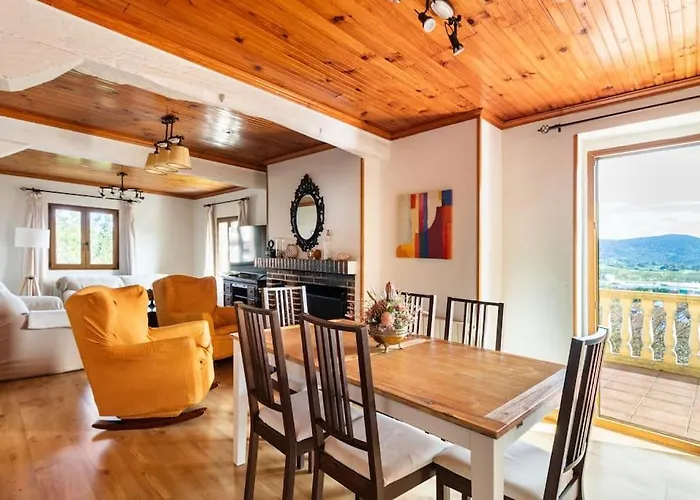 Casa Mozos, A 9 Kilometros De Santander Y A 6 De Cabarceno