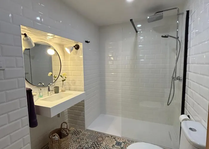 Casa Mozos, A 9 Kilometros De Santander Y A 6 De Cabarceno *