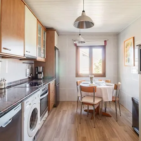 Casa Mozos, A 9 Kilometros De Santander Y A 6 De Cabarceno