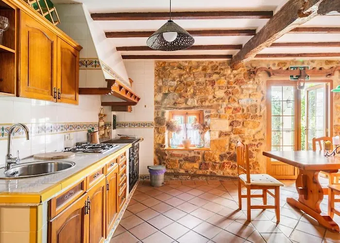 Casa Mozos, A 9 Kilometros De Santander Y A 6 De Cabarceno