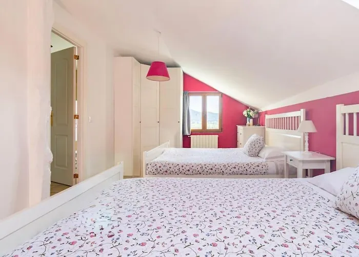 Casa Mozos, A 9 Kilometros De Santander Y A 6 De Cabarceno El Astillero