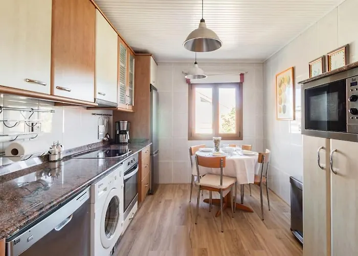 Casa Mozos, A 9 Kilometros De Santander Y A 6 De Cabarceno